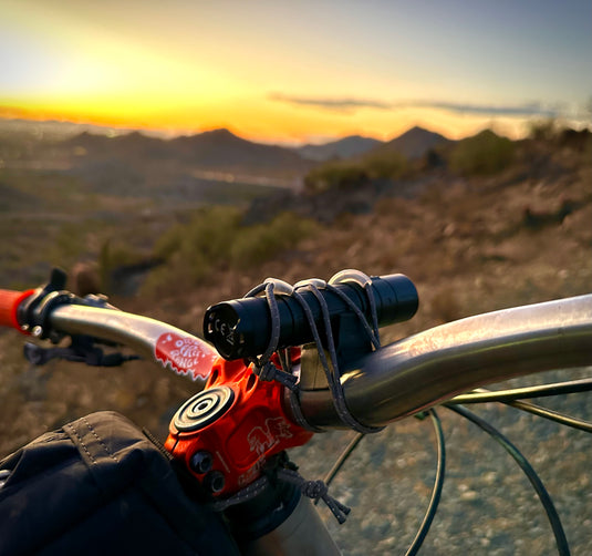 Double Cinch Light Mount