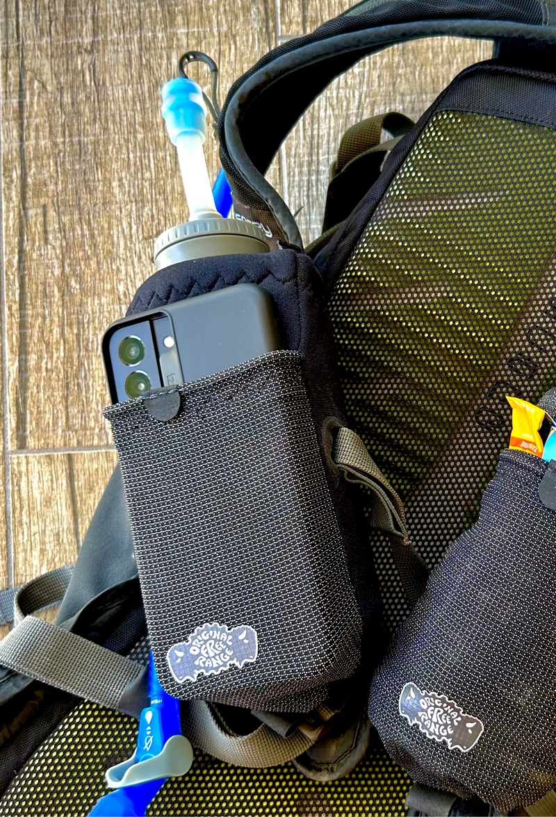 Load image into Gallery viewer, Pack Strap Pocket for Soft Flasks, etc