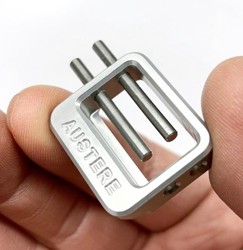 Load image into Gallery viewer, Austere Ladder Lock Buckle