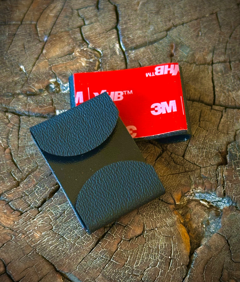 Load image into Gallery viewer, Goggle Strap Keepers