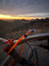 Load image into Gallery viewer, *NEW* Hidden Handlebar Mag + Hydro Clip