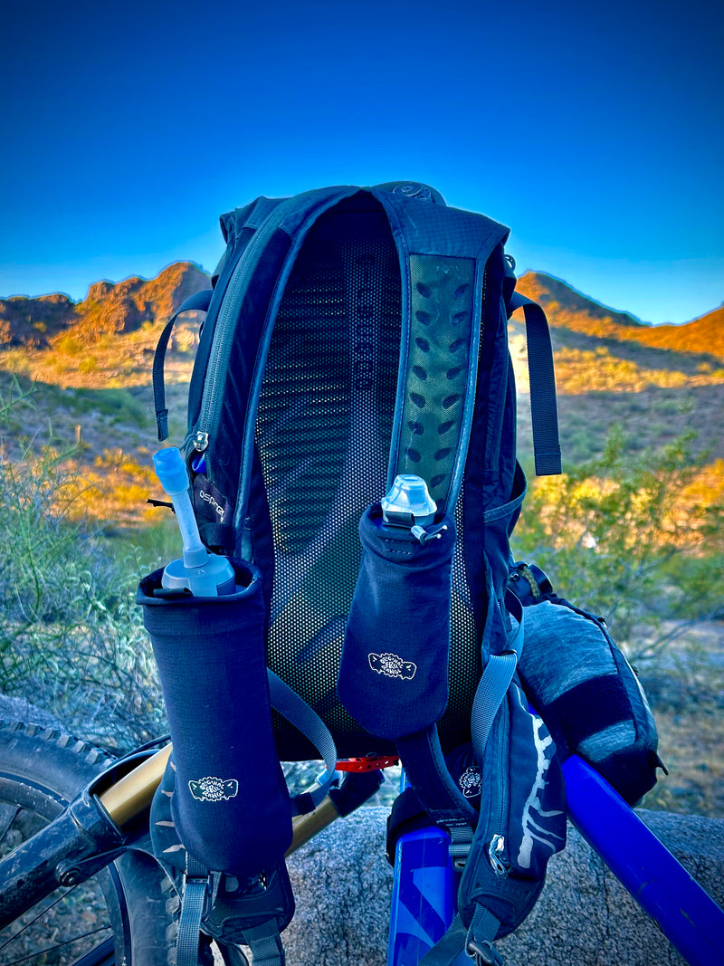 Load image into Gallery viewer, Add-on flask pockets for backpacks.
