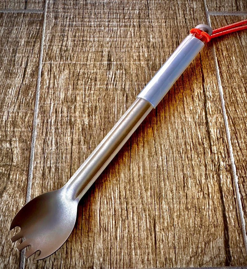 Load image into Gallery viewer, *NEW* Titanium Long Handle Spork
