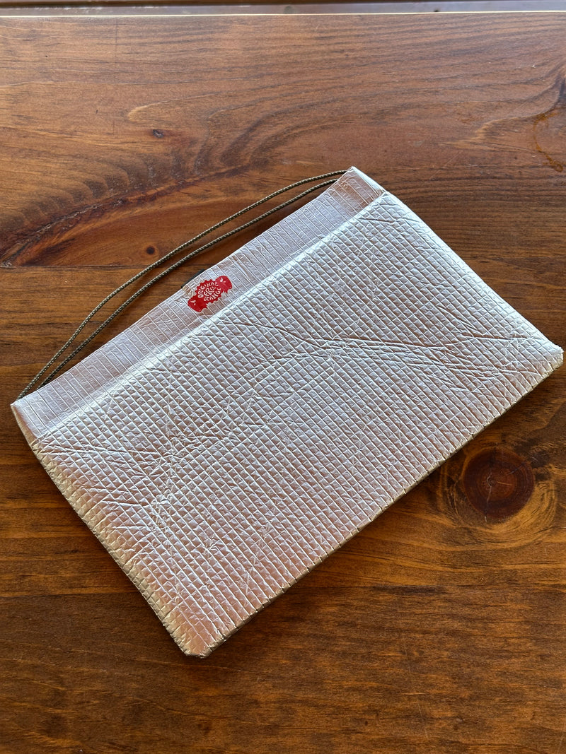 Load image into Gallery viewer, Insulated Reservoir Sleeve
