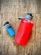 Load image into Gallery viewer, HydraPak Flux+ (Squeeze Bottle w/ Filtration Cap)